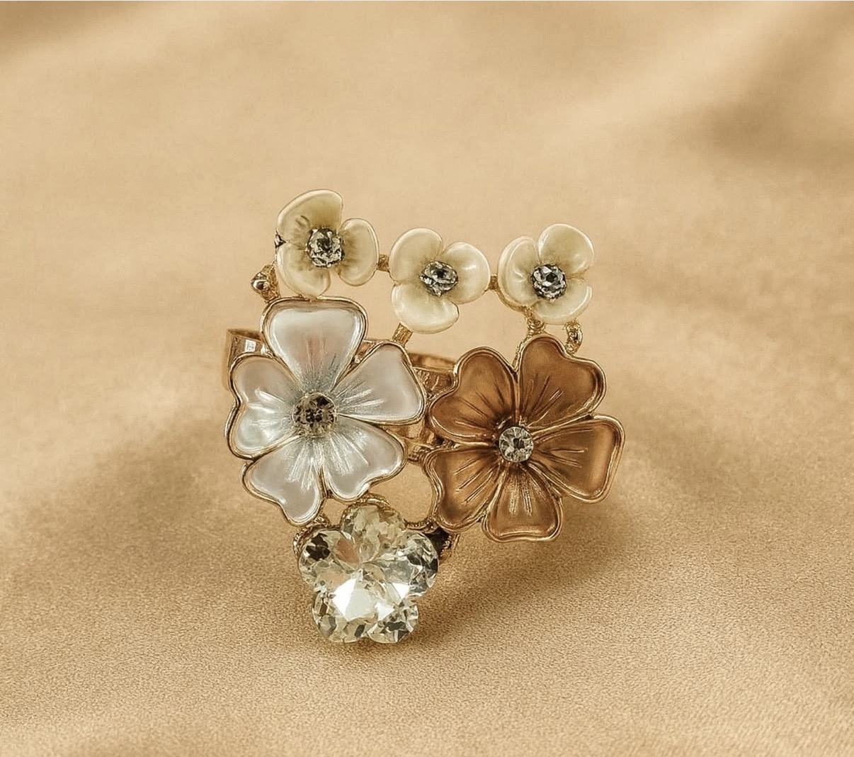 Fancy LadiesRing